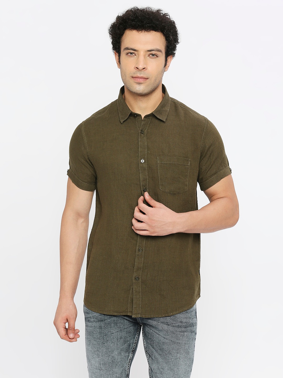 Spykar Men Military Green Linen Slim Fit Half Sleeve Plain Shirt