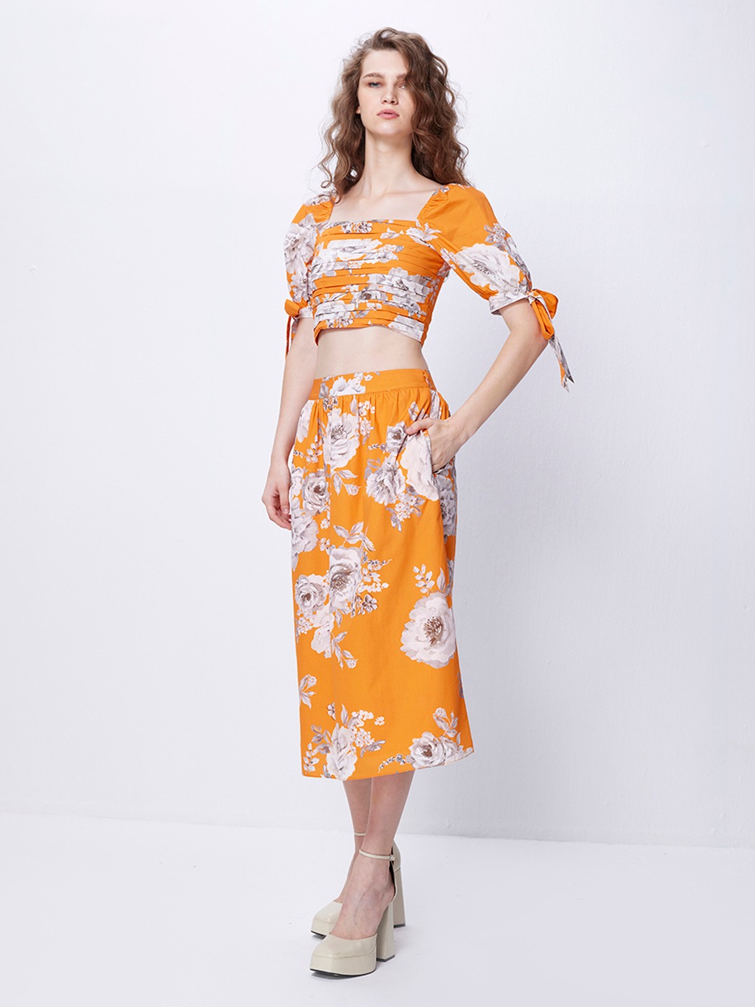 Cover Story | Orange Floral Print Midi Skirt