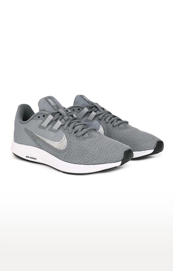 Nike | Men's Grey Synthetic Running Shoes