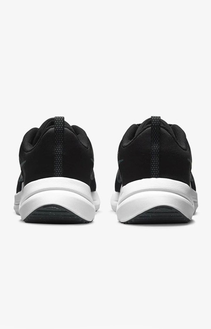 mens nike mesh running shoes