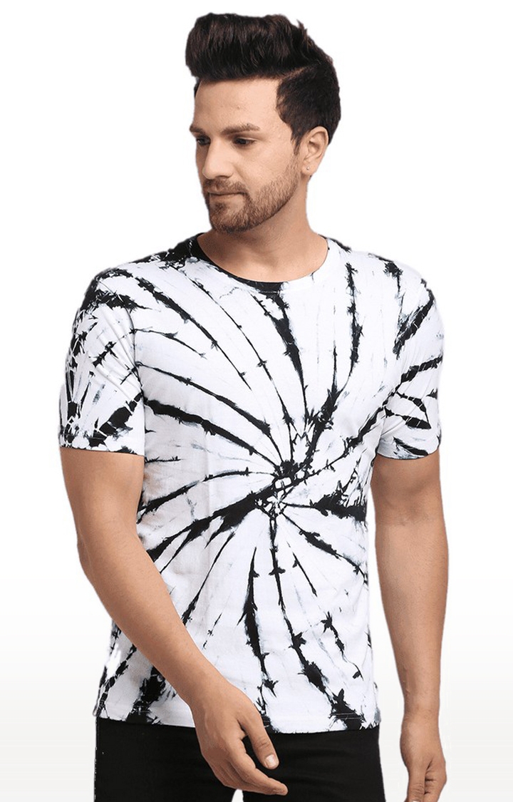 Men's Black and White Cotton Relaxed Fit T-Shirt