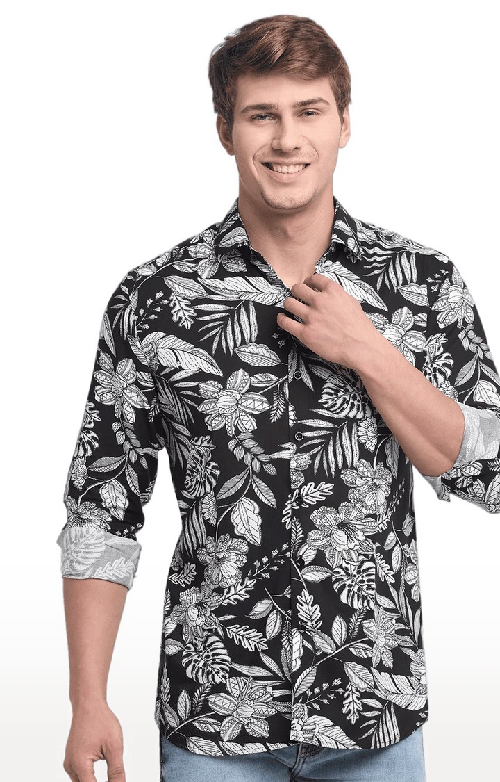 Men's Black and White Cotton Relaxed Fit Casual Shirt