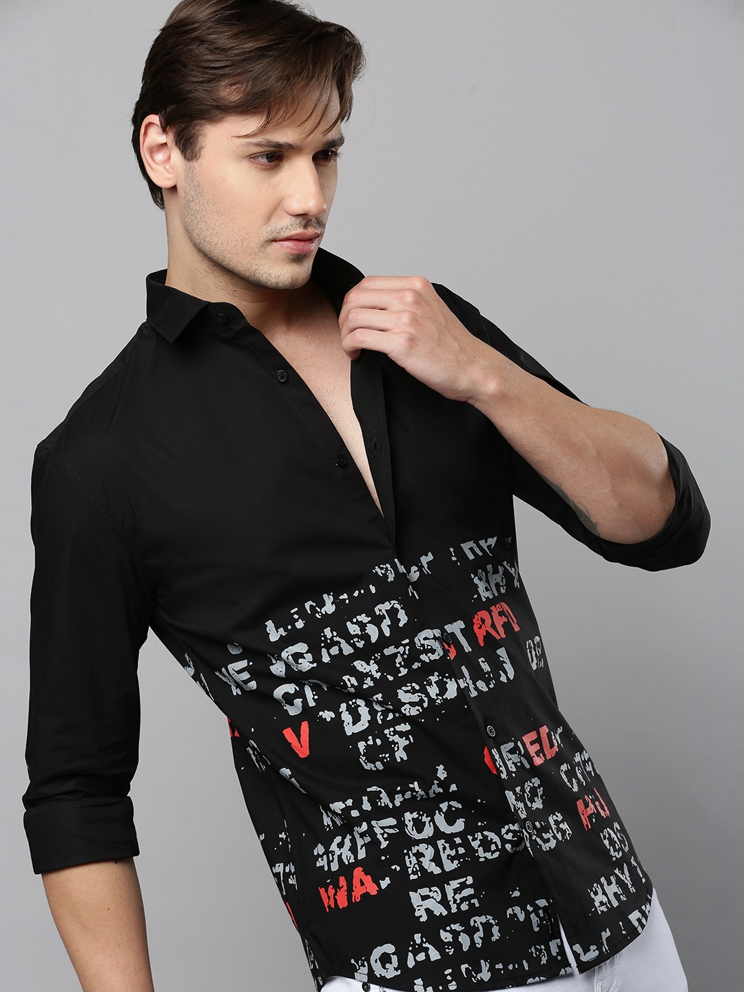 SHOWOFF Men's Spread Collar Long Sleeves Printed Black Shirt