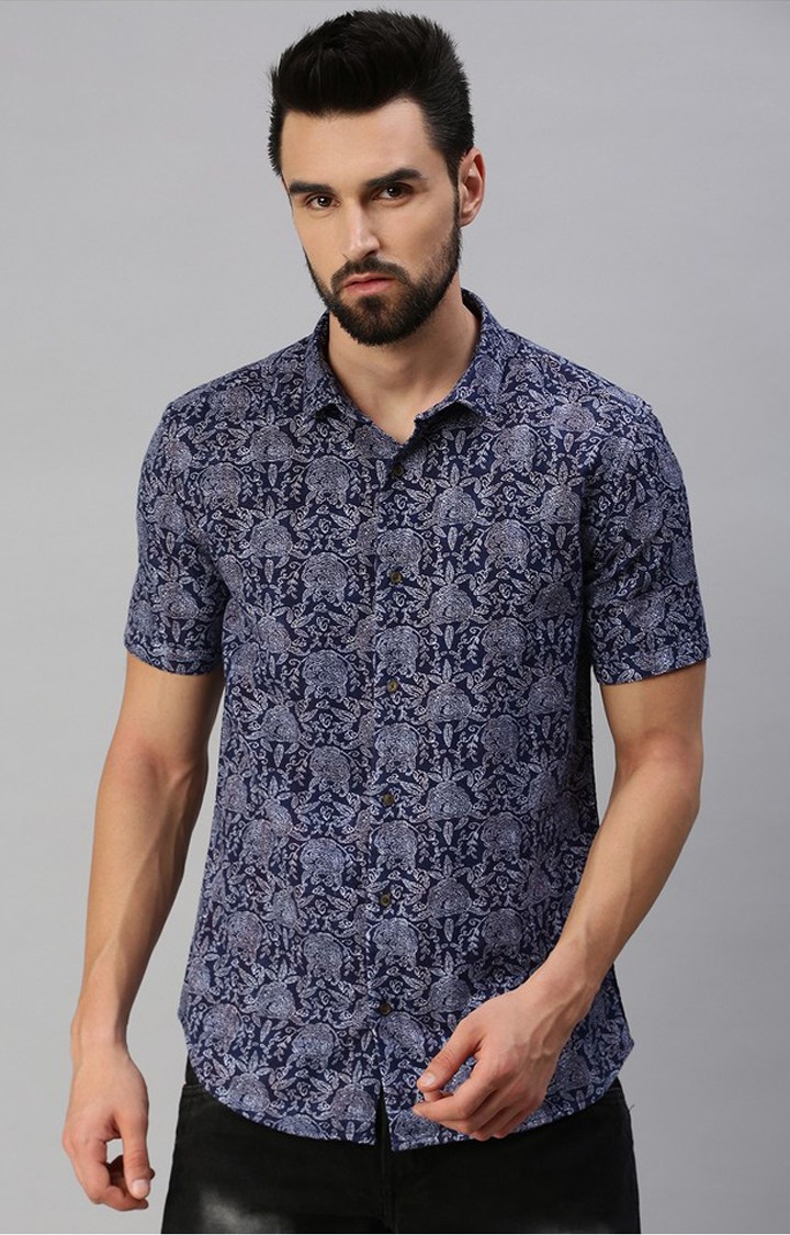 SHOWOFF Men Blue Printed Slim Collar Short Sleeves Casual Shirt