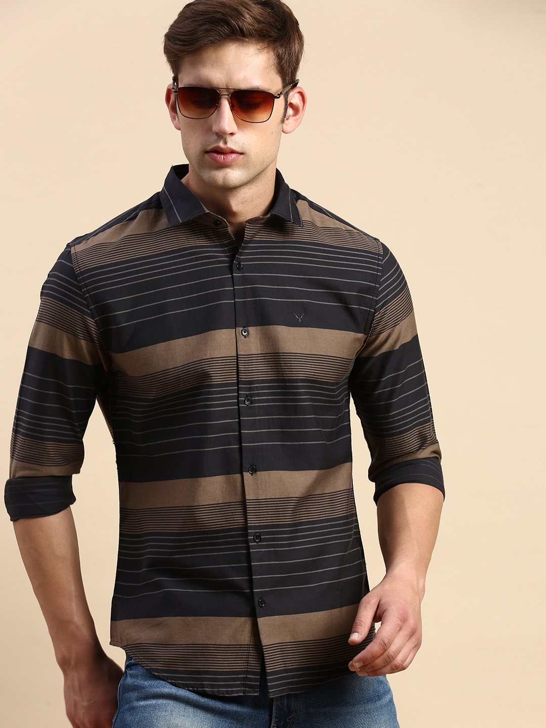 SHOWOFF Men's Spread Collar Striped Black Regular Fit Shirt