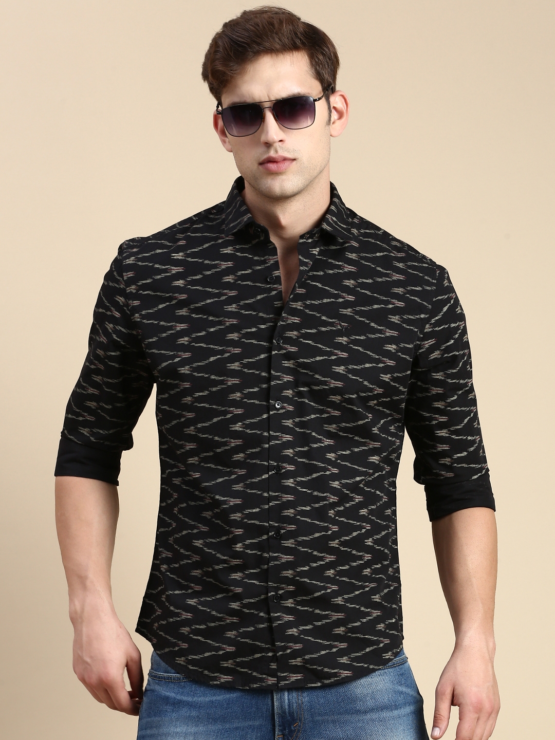 SHOWOFF Men's Spread Collar Black Slim Fit Printed Shirt