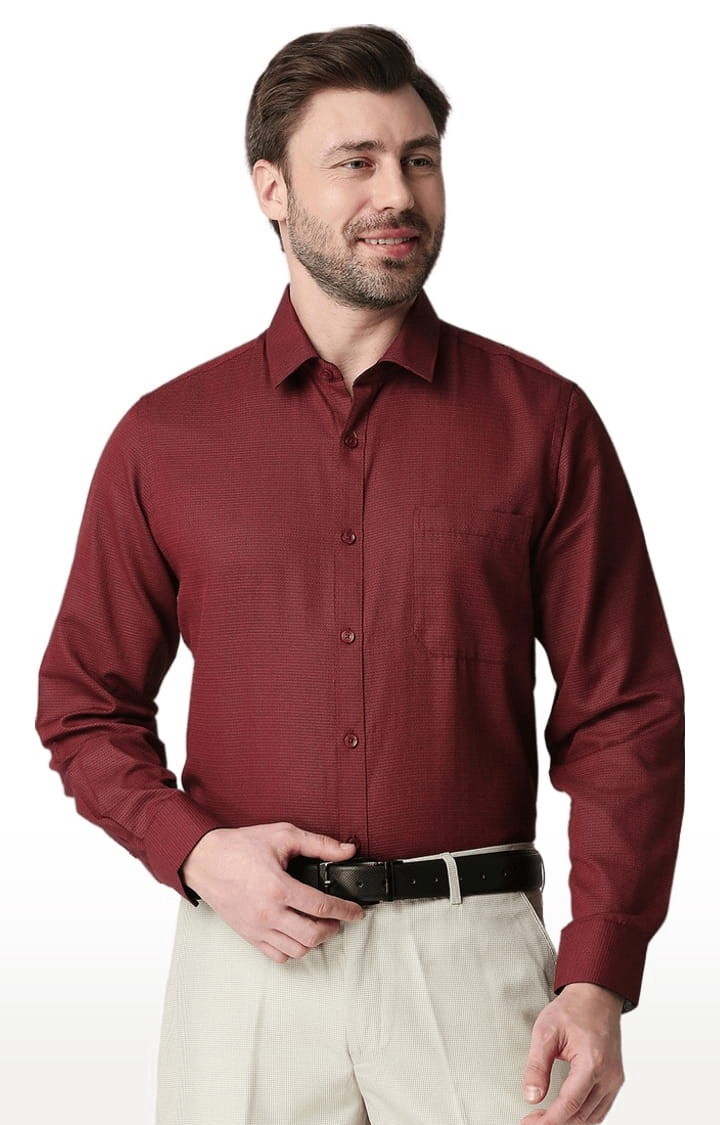 SOLEMIO | Men's Red Cotton Solid Formal Shirt