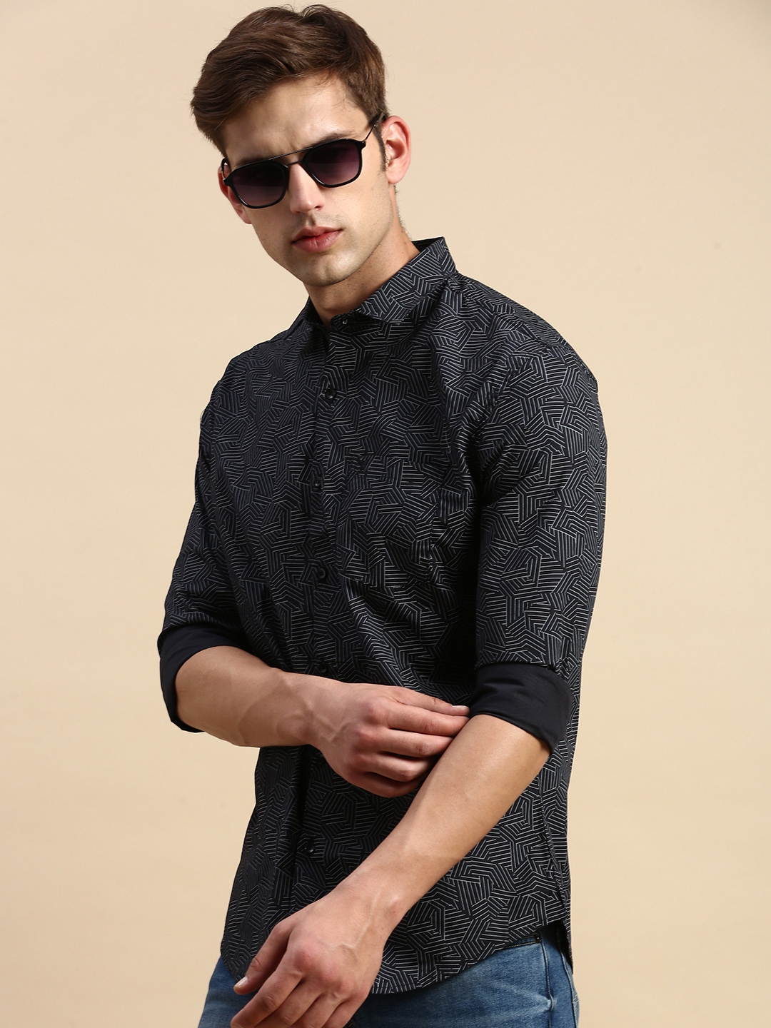 SHOWOFF Men's Spread Collar Printed Black Regular Fit Shirt