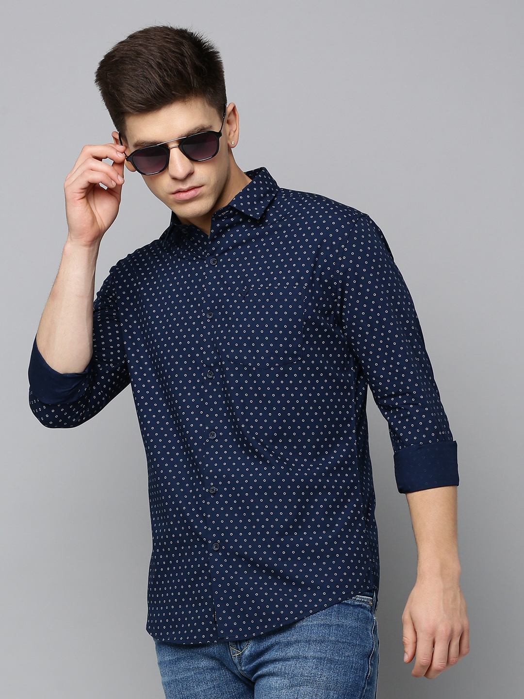 SHOWOFF Men's Spread Collar Printed Navy Blue Regular Fit Shirt