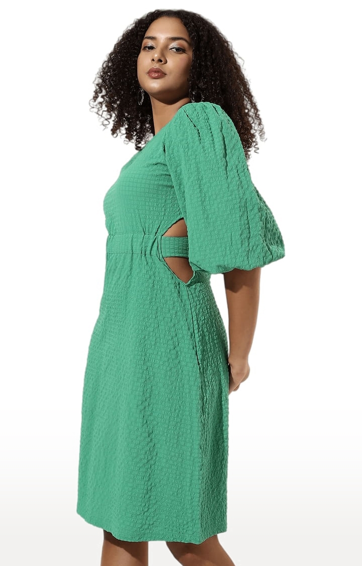 Women's Green Crepe Solid Sheath Dress