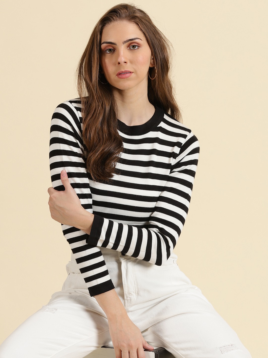 Showoff | SHOWOFF Women's Round Neck Striped Black Fitted Regular Top