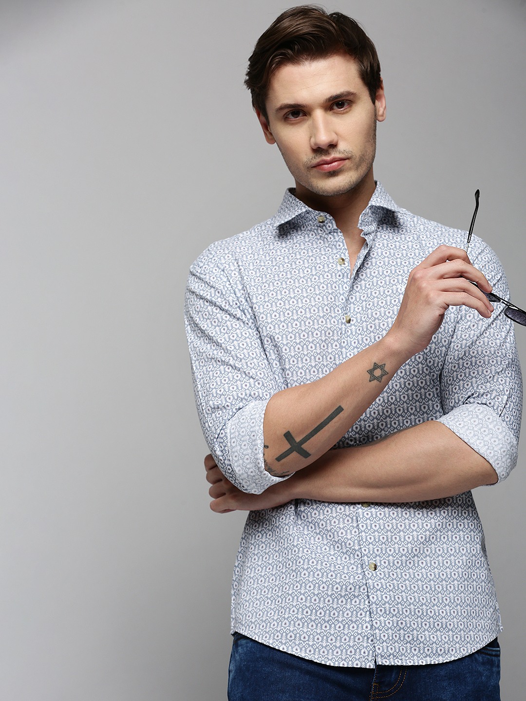 SHOWOFF Men's Spread Collar Long Sleeves Printed Grey Shirt