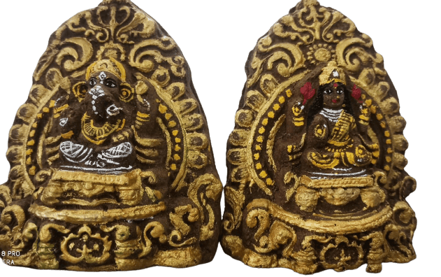 Soul for Earth - Laxmiji & Ganeshji pure handpainted Gaumay  based