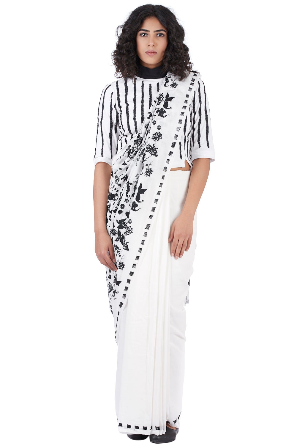 ABRAHAM AND THAKORE | Embroidered Floral Chanderi Saree