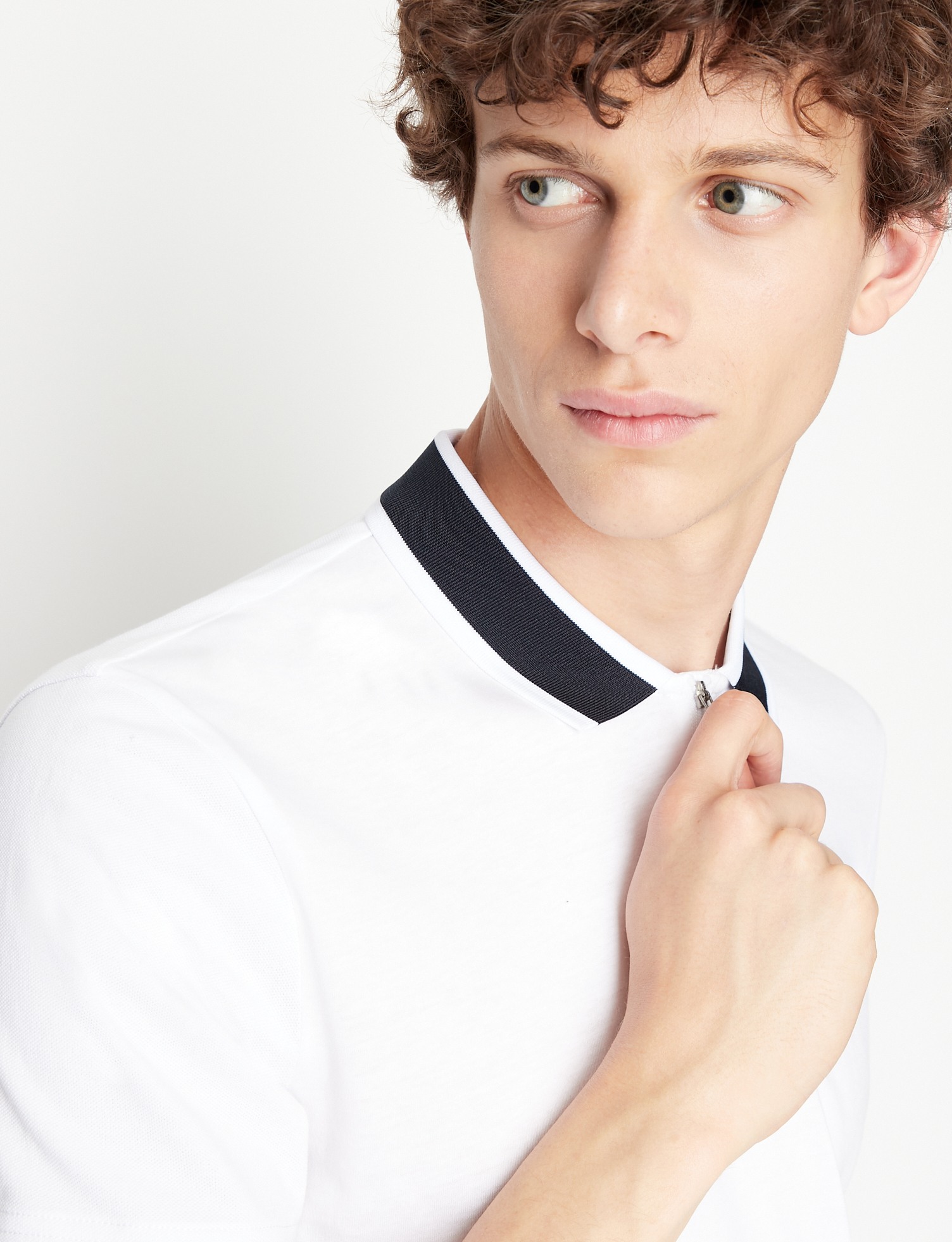 Contrasting Collar ZipUp Polo TShirt with Satin Logo Patch