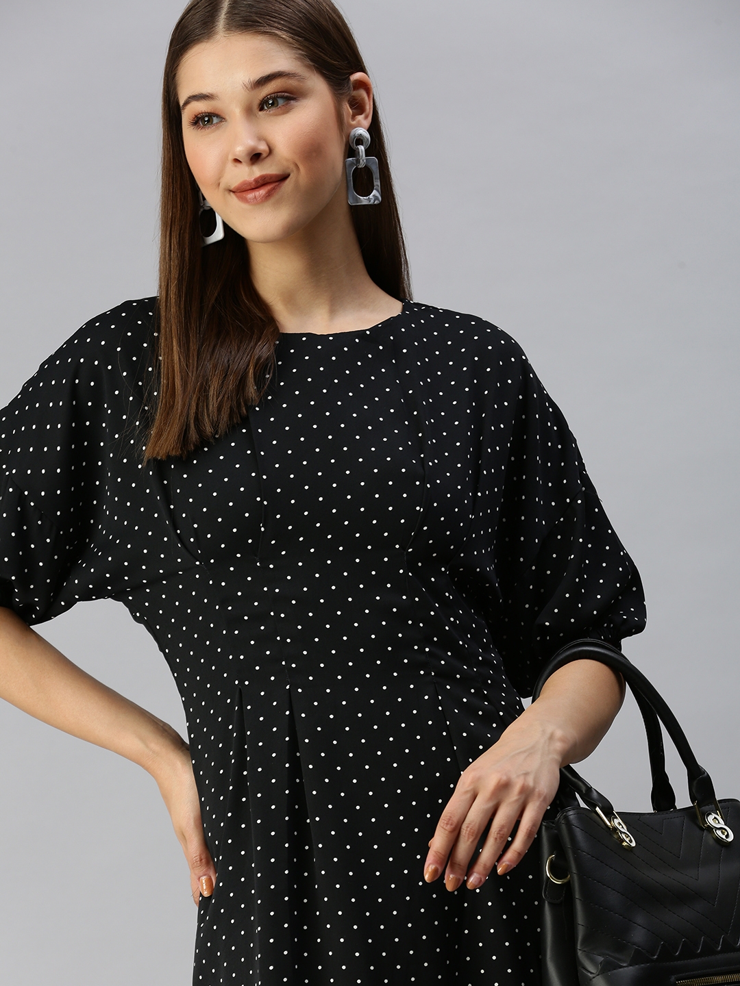 Women's Black Polyester Printed Dresses