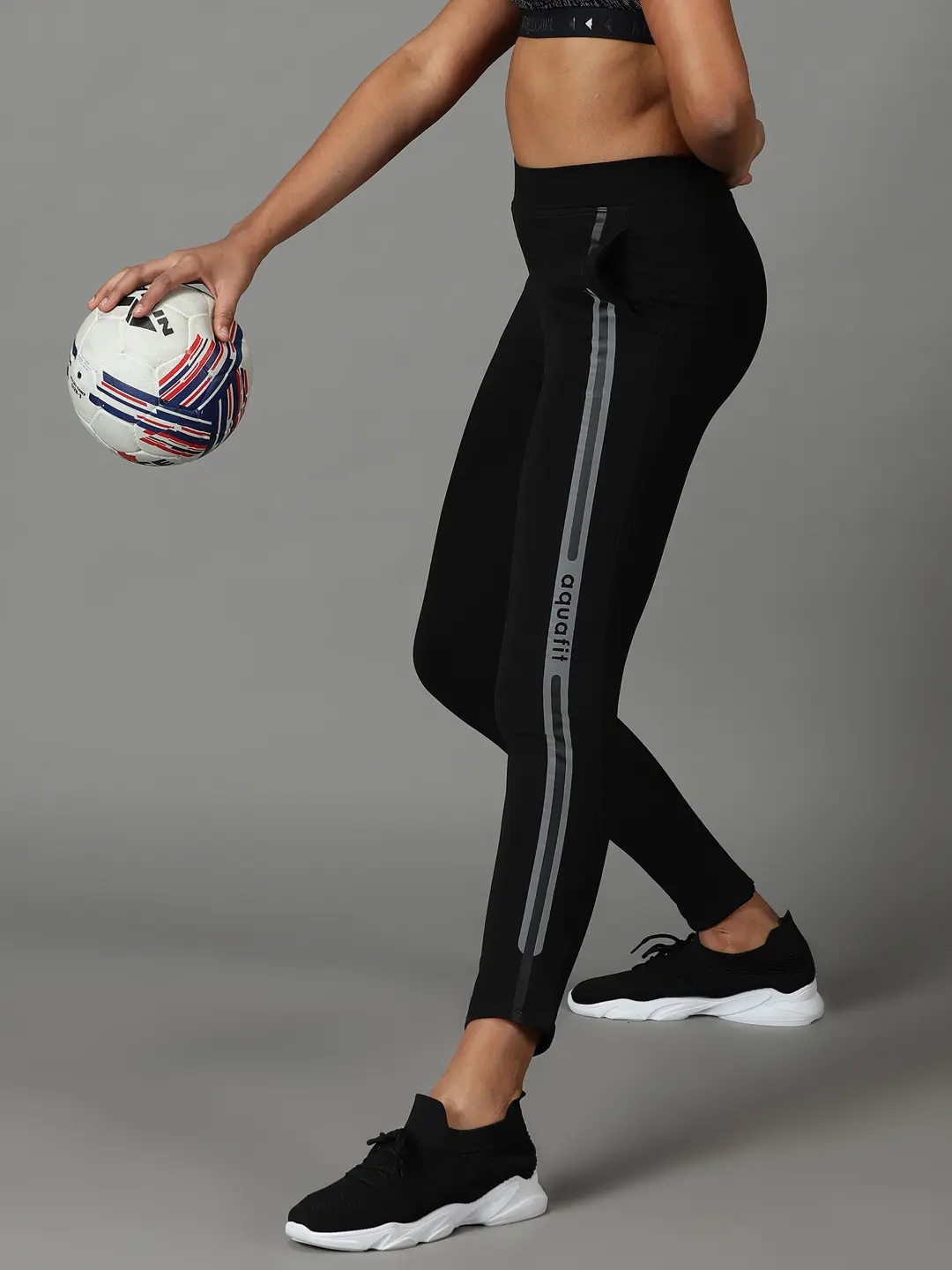 SHOWOFF Women's Solid Black Slim Fit Track Pant