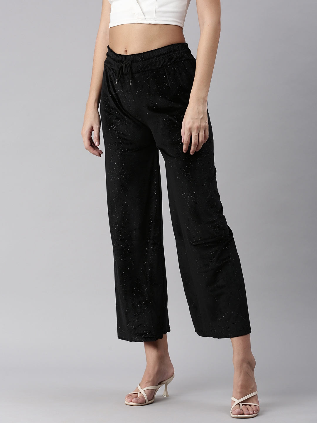 SHOWOFF Women's Solid High-Rise Black Trousers