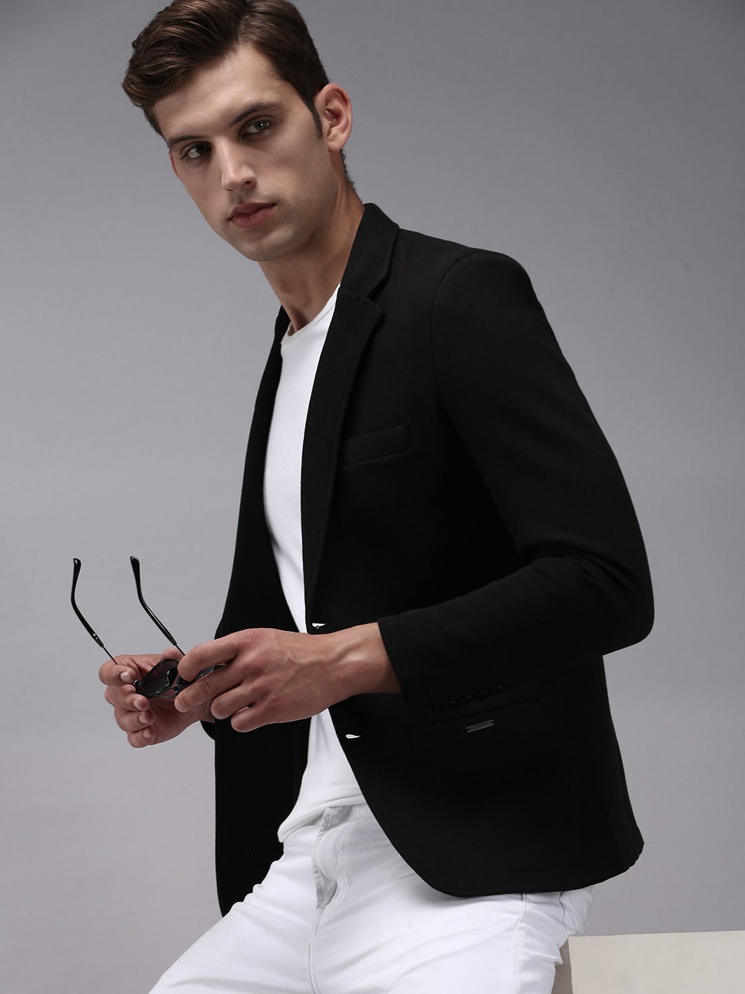 SHOWOFF Men Black Solid  Notched Lapel Full Sleeves Open Front Blazer