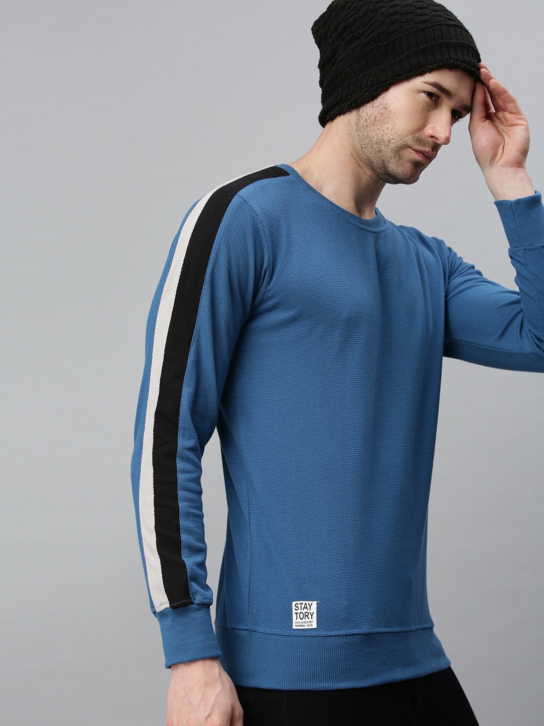 SHOWOFF Men's  COTTON Casual BLUE SweatShirt