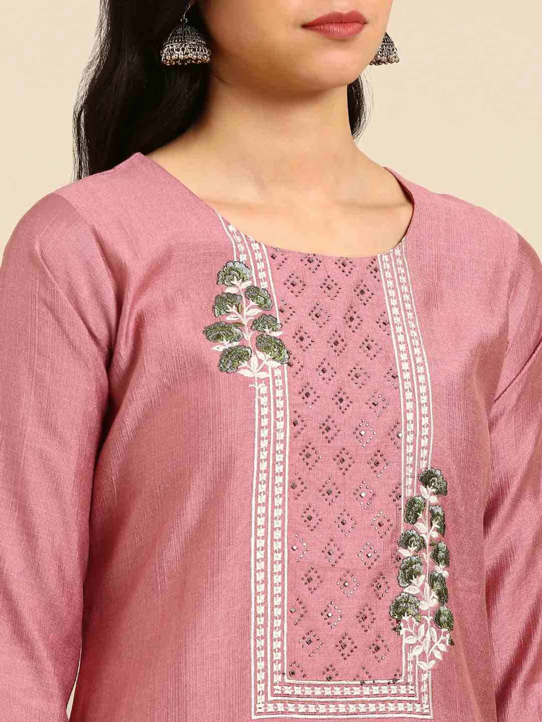 SHOWOFF Women Mauve Solid  Round Neck Three-Quarter Sleeves Mid Length Straight Kurta