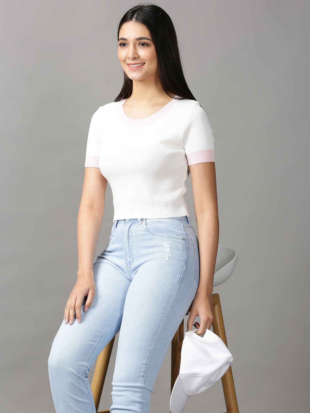 SHOWOFF Women's Round Neck Fitted Solid White Crop Top
