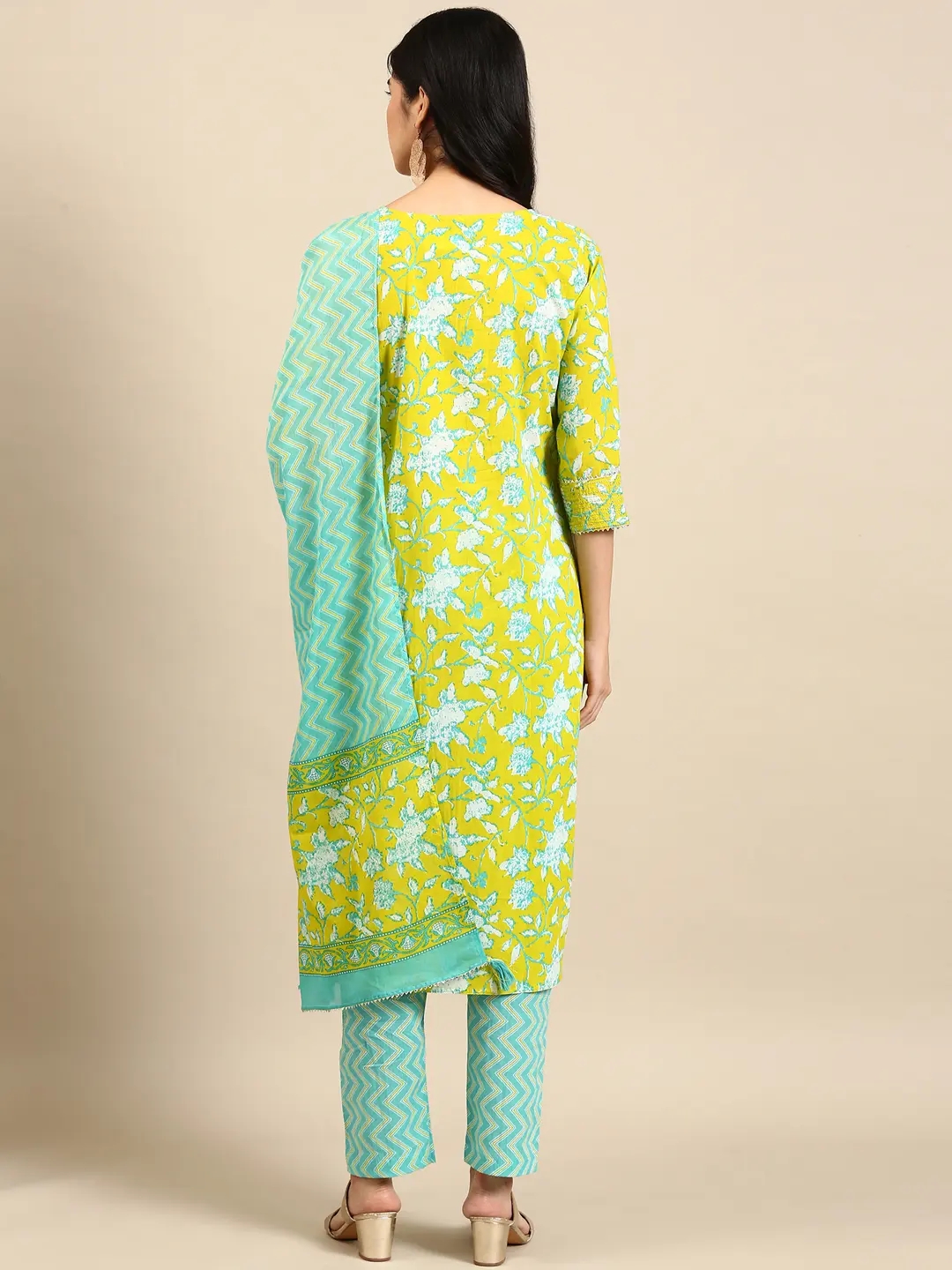 Women's Green Cotton Blend Floral Comfort Fit Kurta Sets