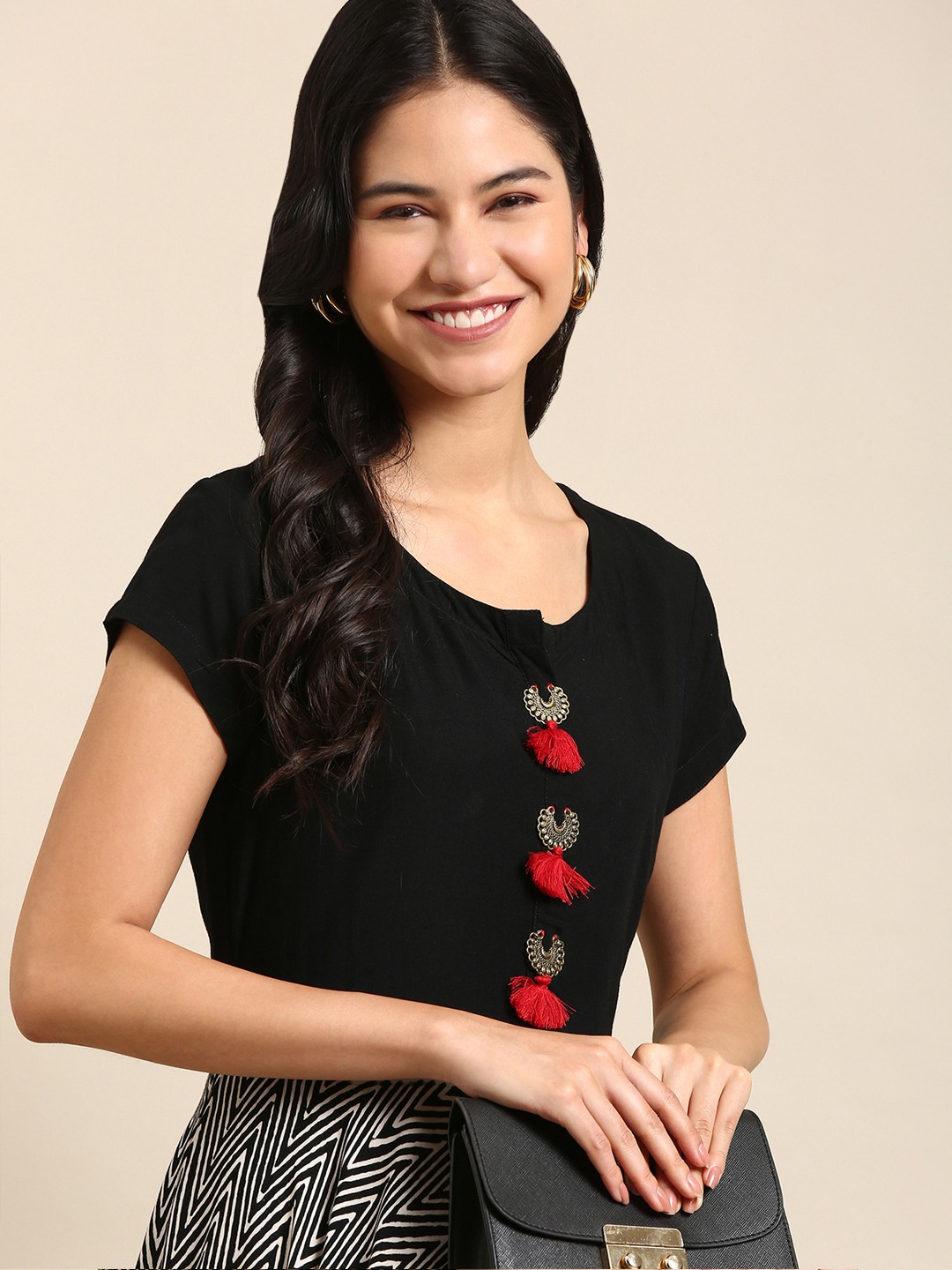 Women's Black Cotton Embellished Comfort Fit Kurtas