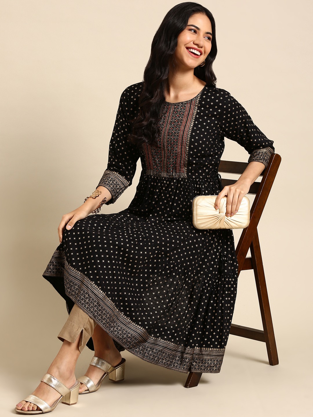 Women's Black Cotton Printed Comfort Fit Kurtas