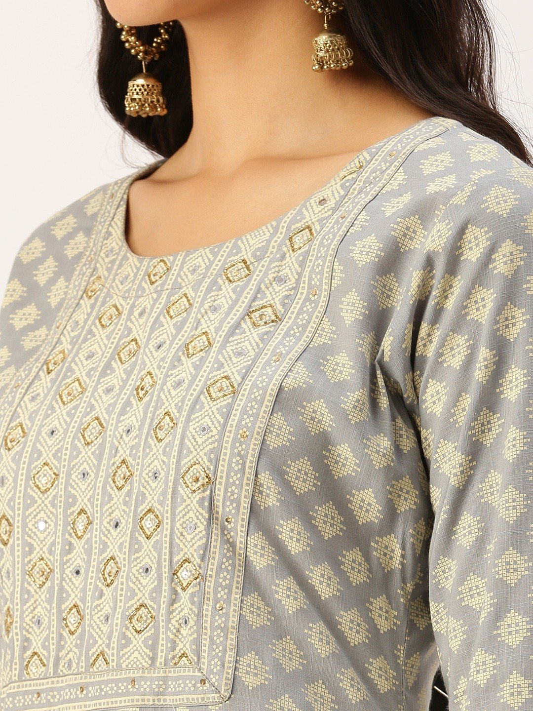 Women's Grey Cotton Printed Comfort Fit Kurtas