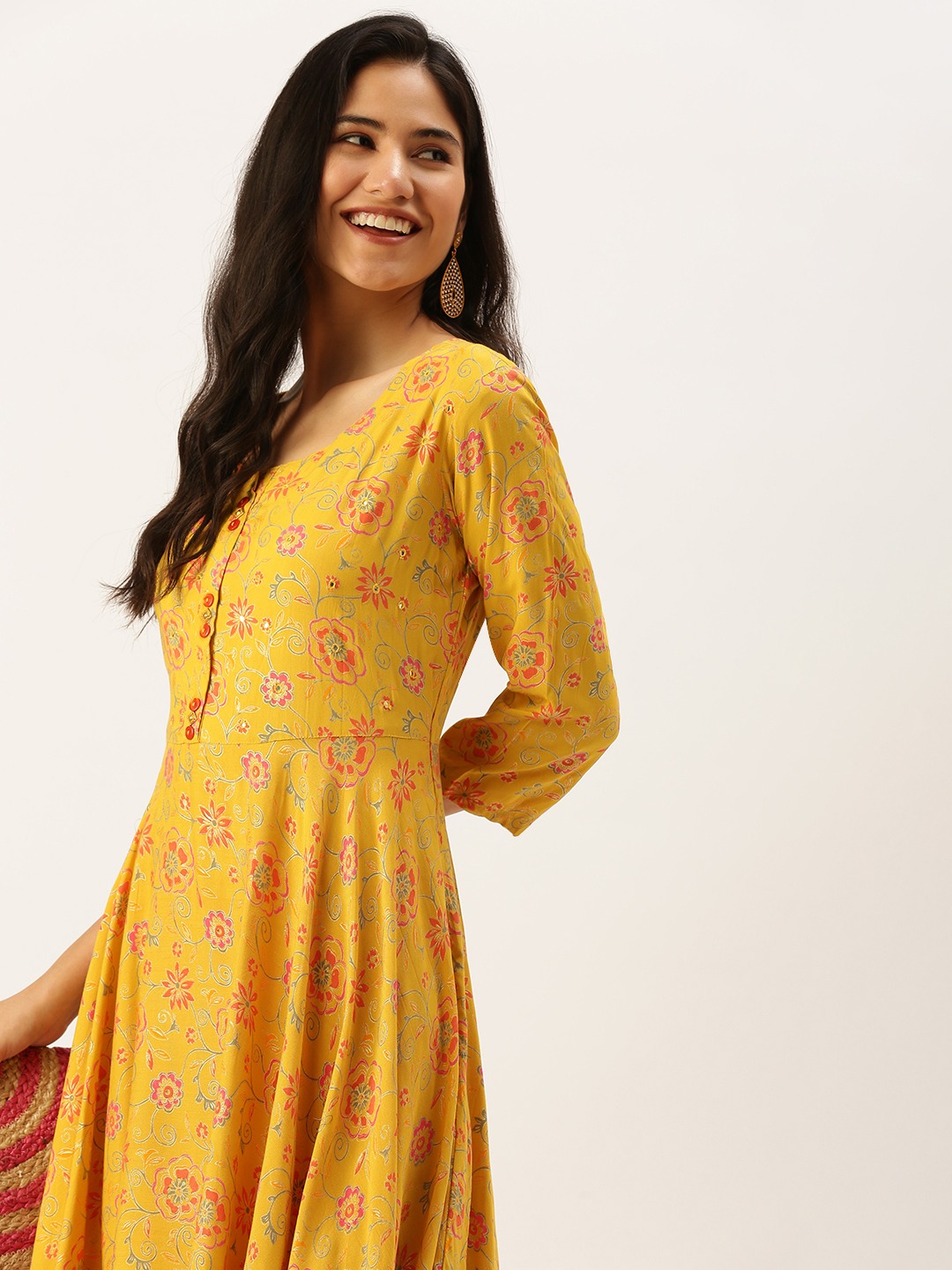 Women's Yellow Cotton Printed Comfort Fit Kurtas