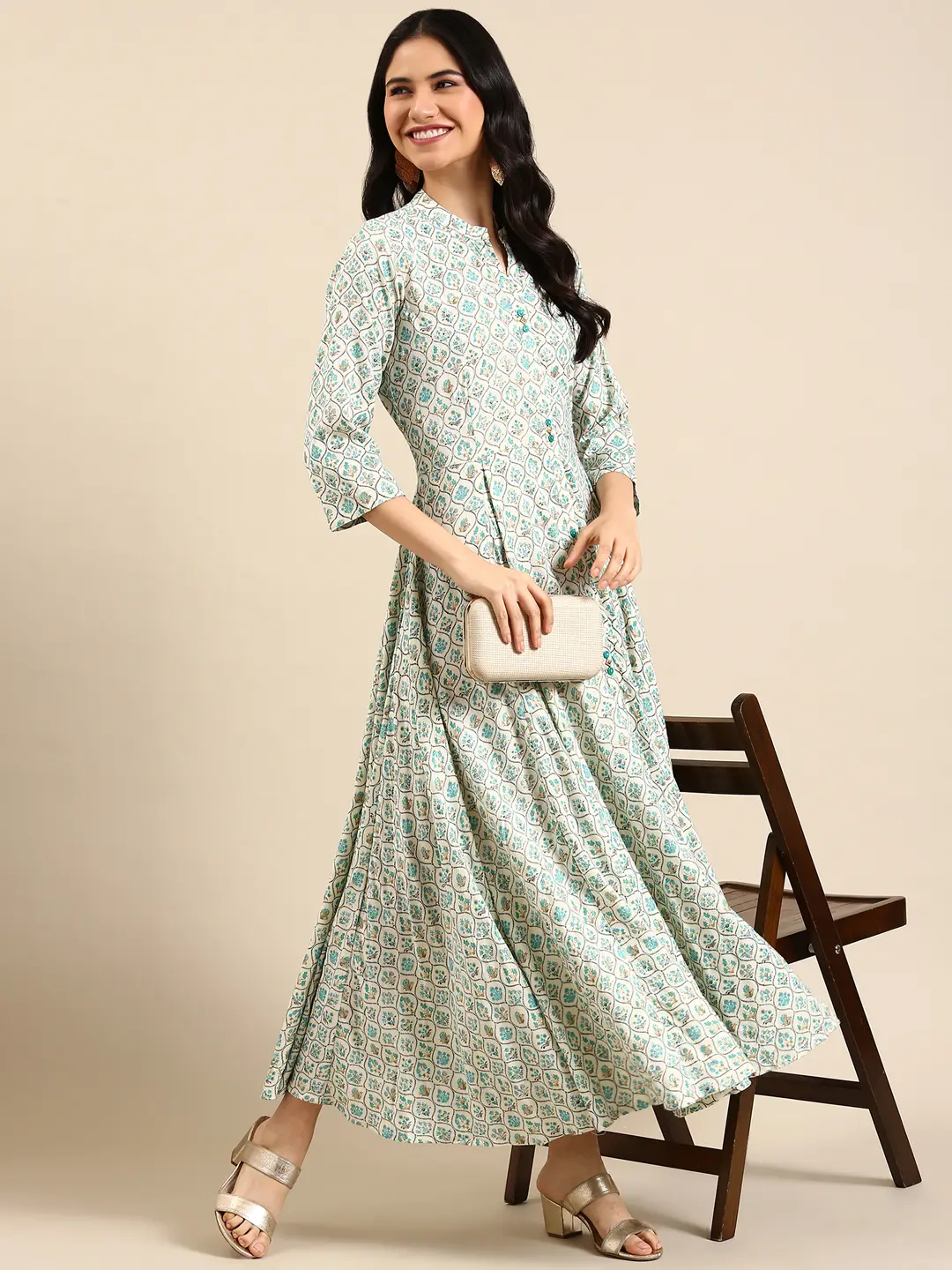Women's White Cotton Printed Comfort Fit Kurtas