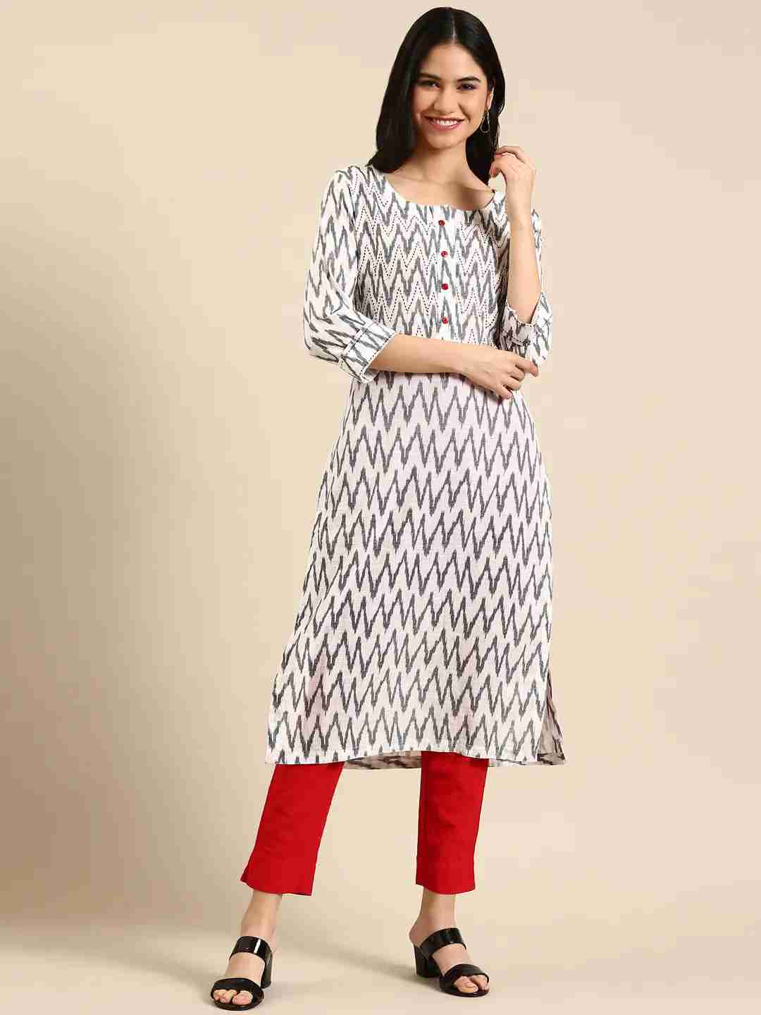 Women's White Cotton Printed Comfort Fit Kurtas