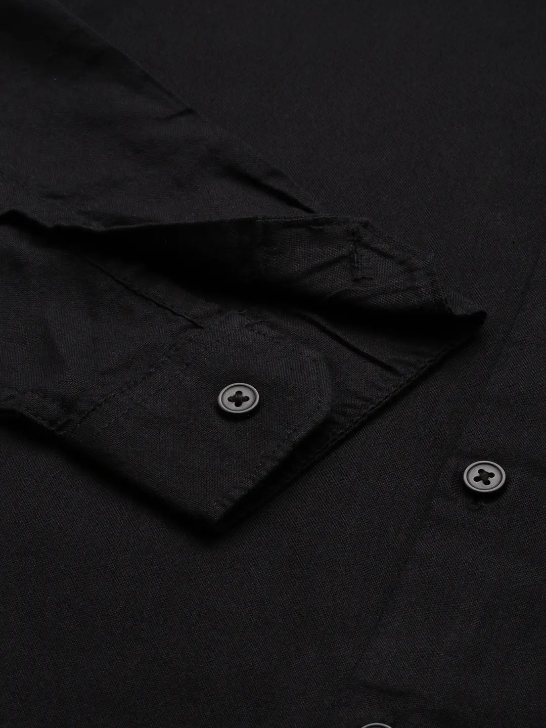 SHOWOFF Men's Spread Collar Black Solid Shirt