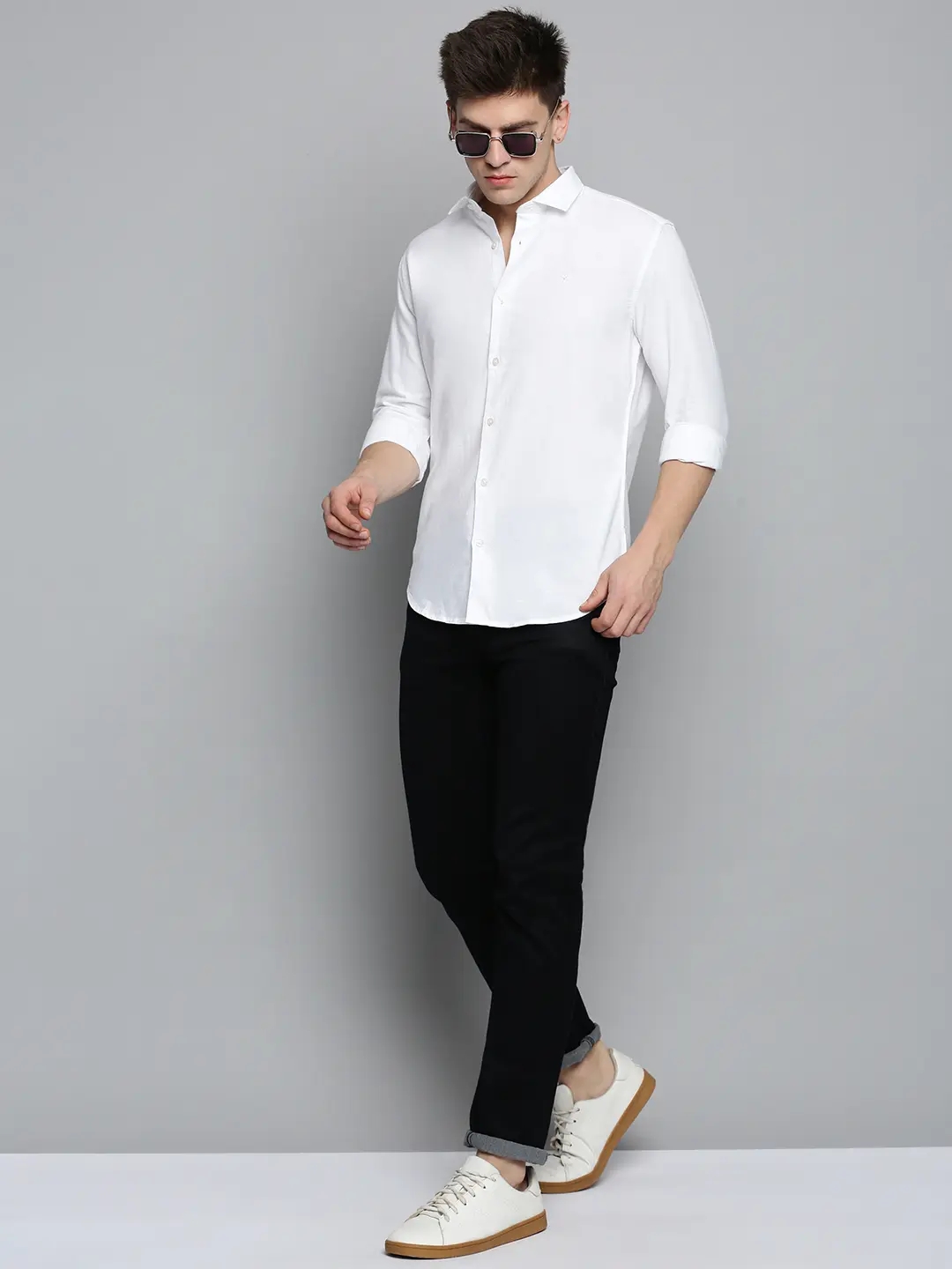 SHOWOFF Men's Spread Collar White Solid Shirt