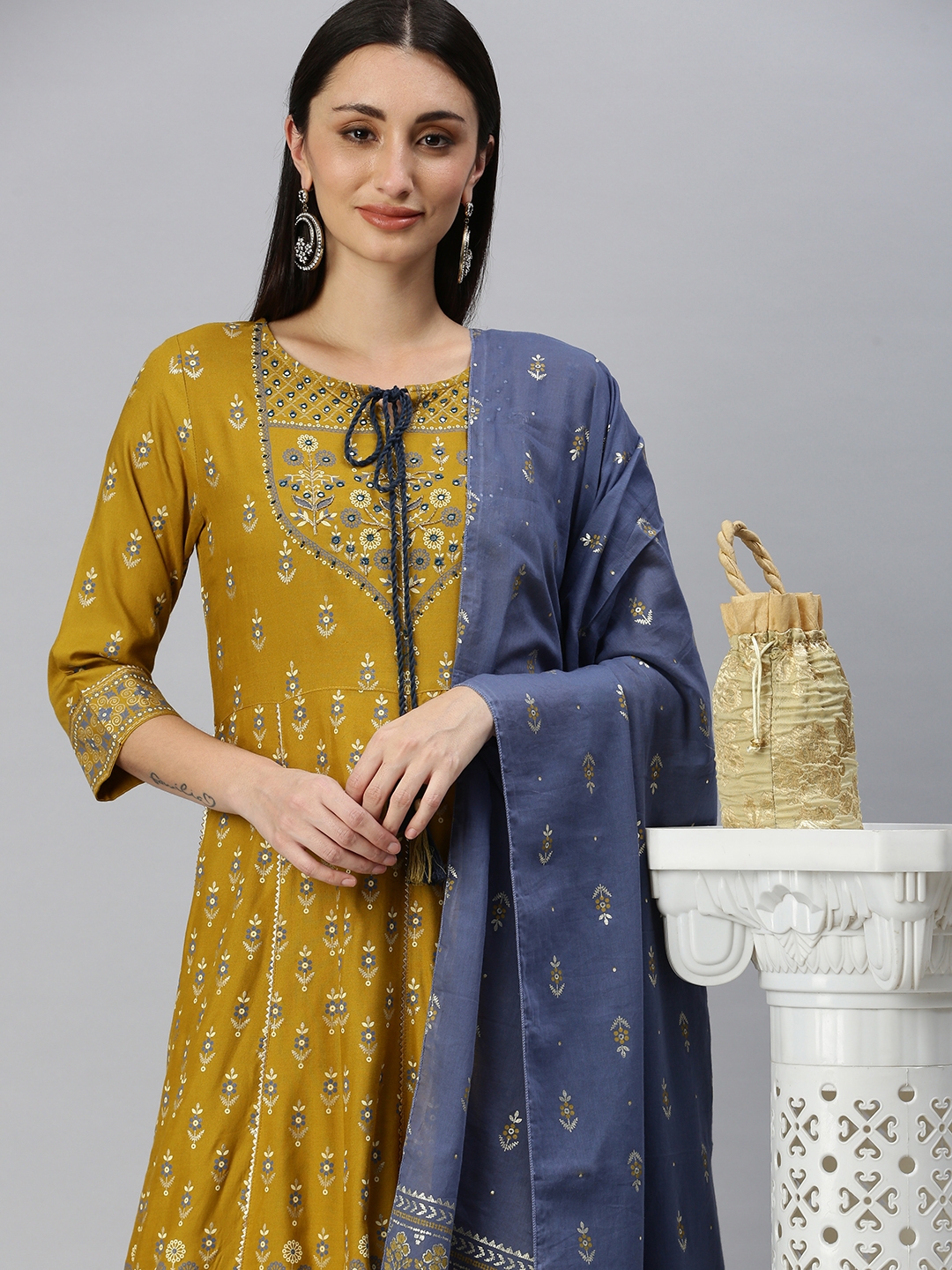 SHOWOFF Women Yellow Floral Keyhole Neck Three-Quarter Sleeves Mid Length Fit and Flare Kurta Set
