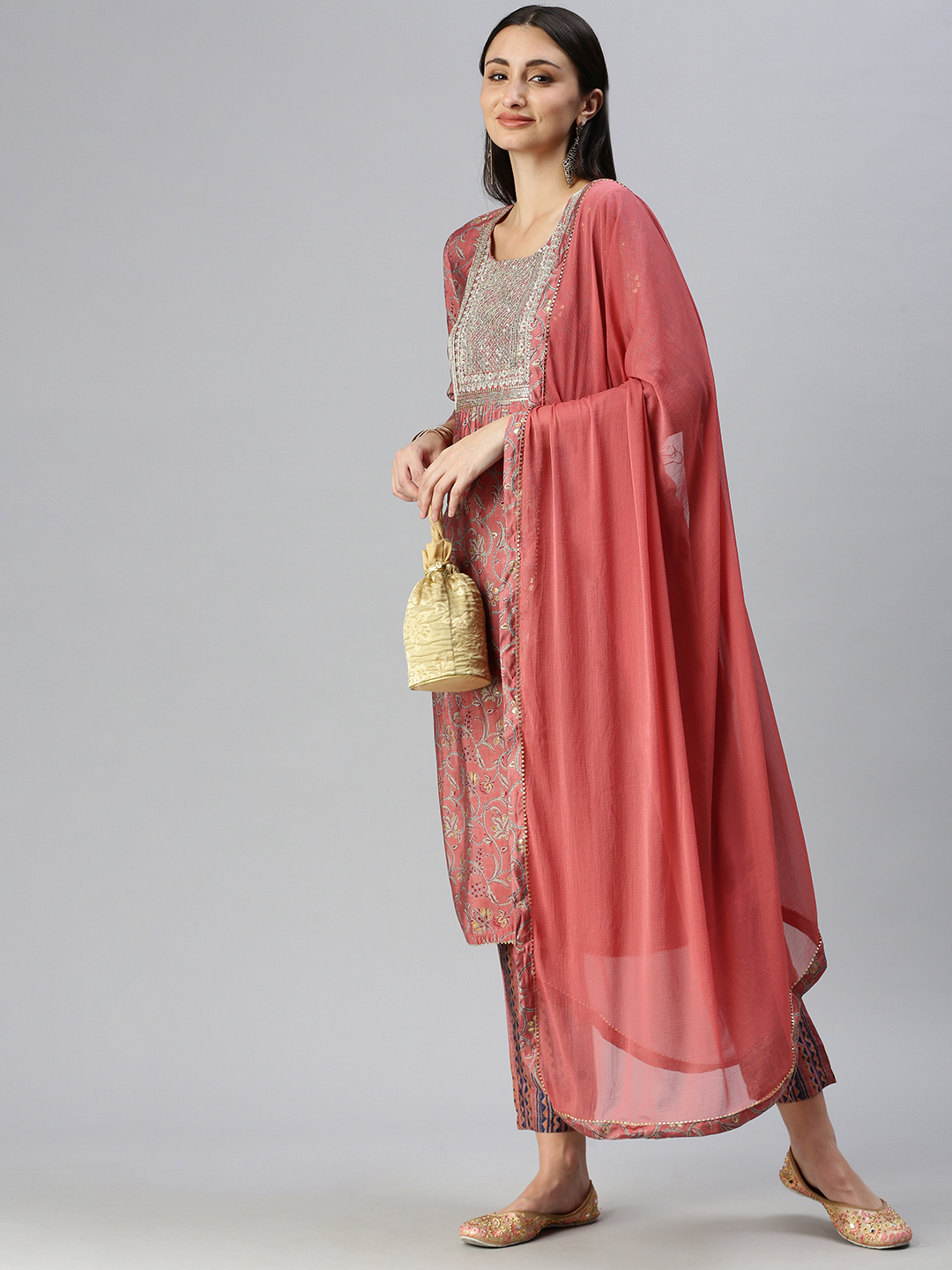 Women's Pink Crepe Floral Regular Kurta Sets