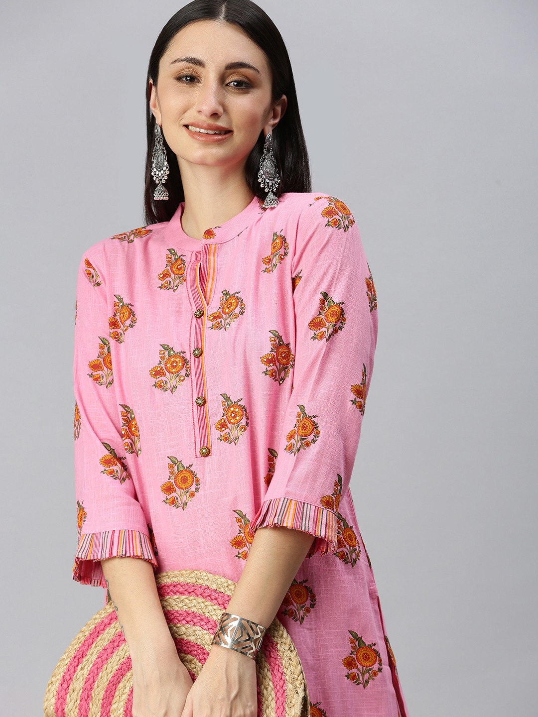 Showoff | SHOWOFF Women Pink Floral Mandarin Collar Three-Quarter Sleeves Mid Length Straight Kurta Set