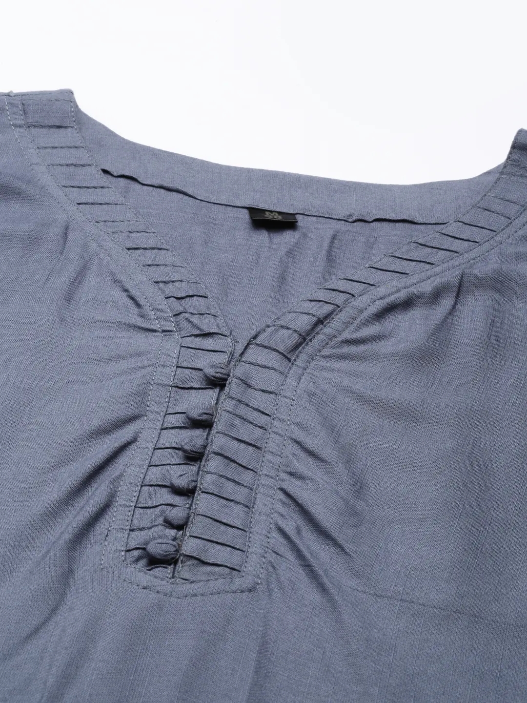 SHOWOFF Women Grey Solid V Neck Three-Quarter Sleeves Straight Kurti