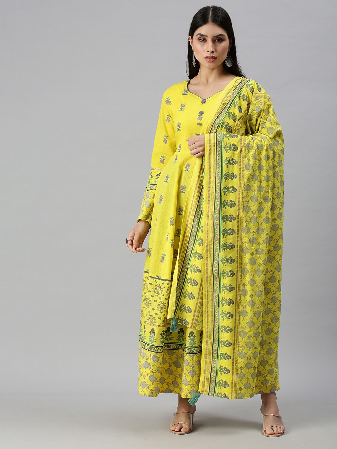 Women's Yellow Cotton Blend Floral Regular Kurtas