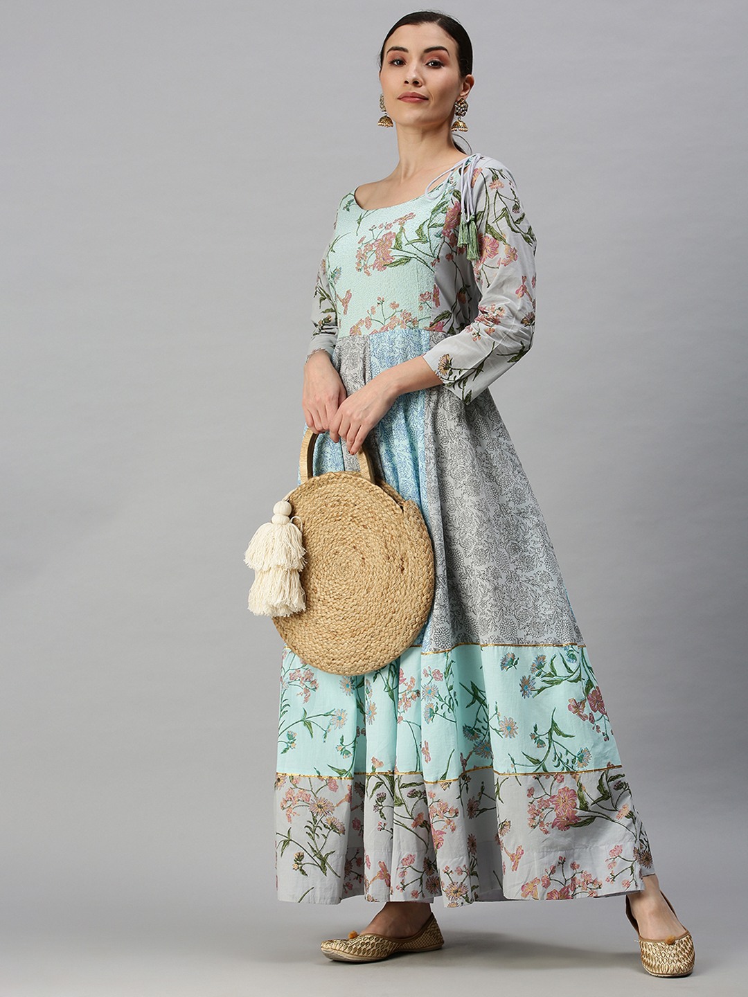 Women's Blue Cotton Blend Floral Regular Kurtas