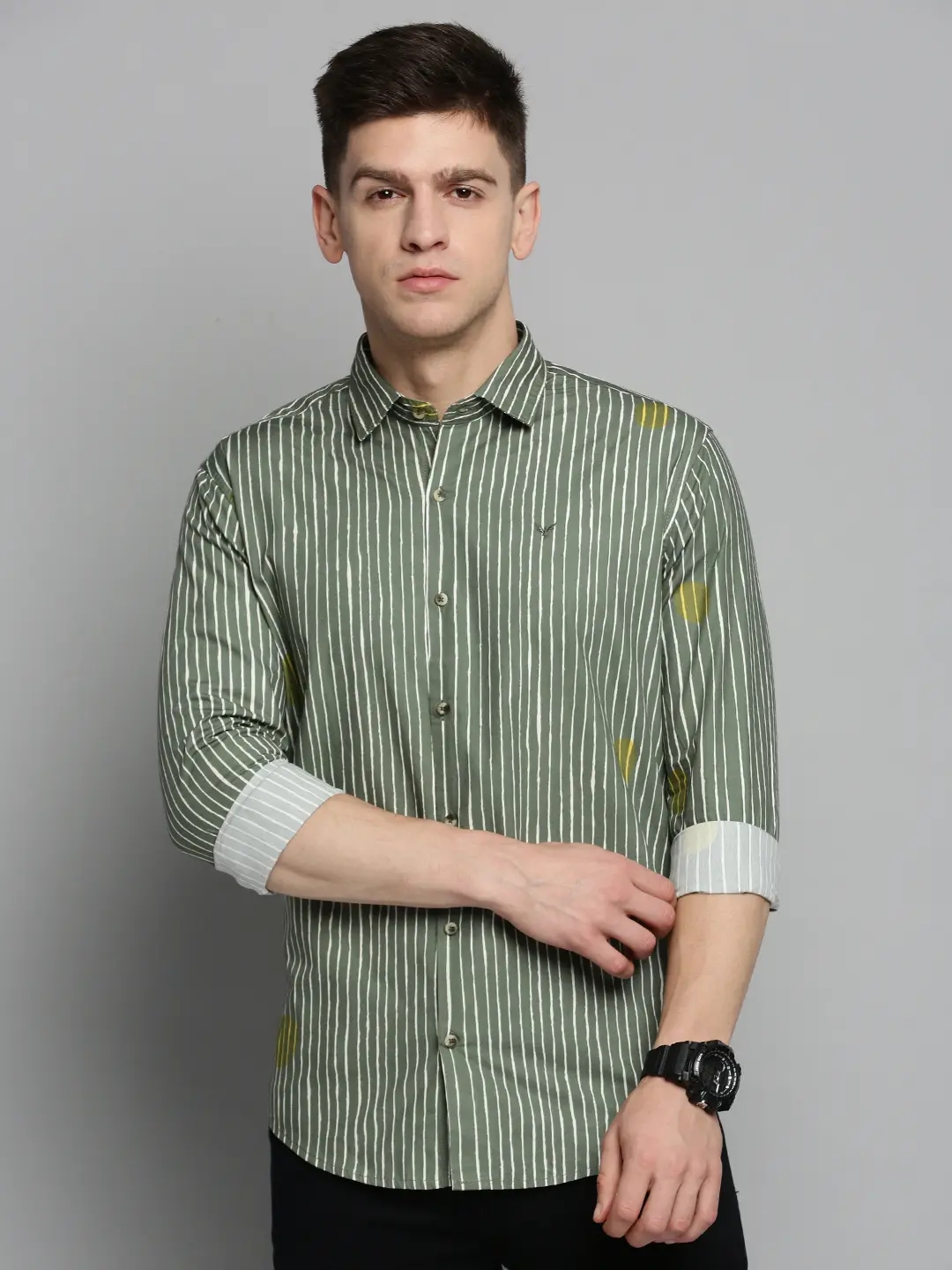SHOWOFF Men's Spread Collar Olive Striped Shirt