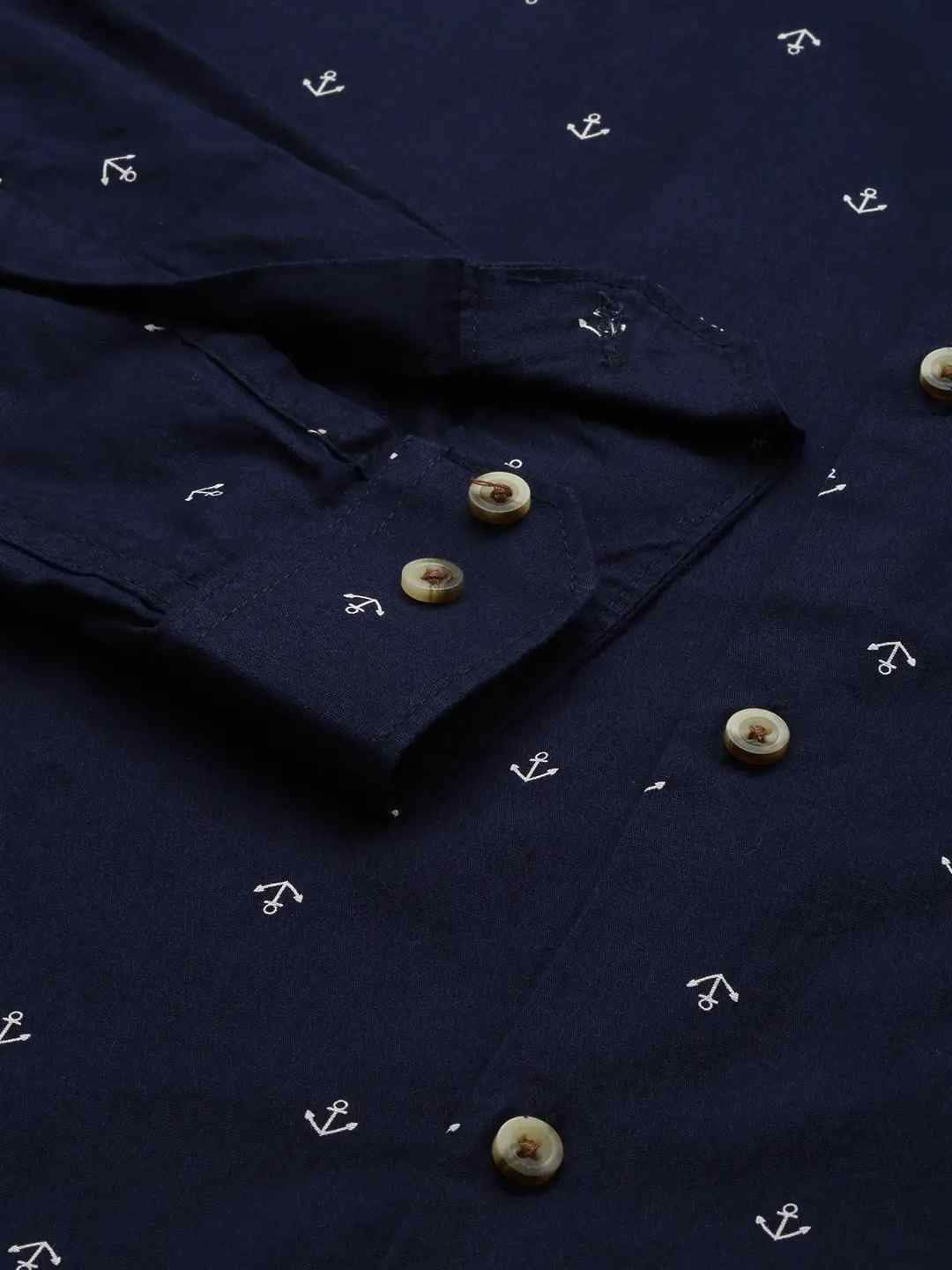 SHOWOFF Men's Spread Collar Navy Blue Printed Shirt