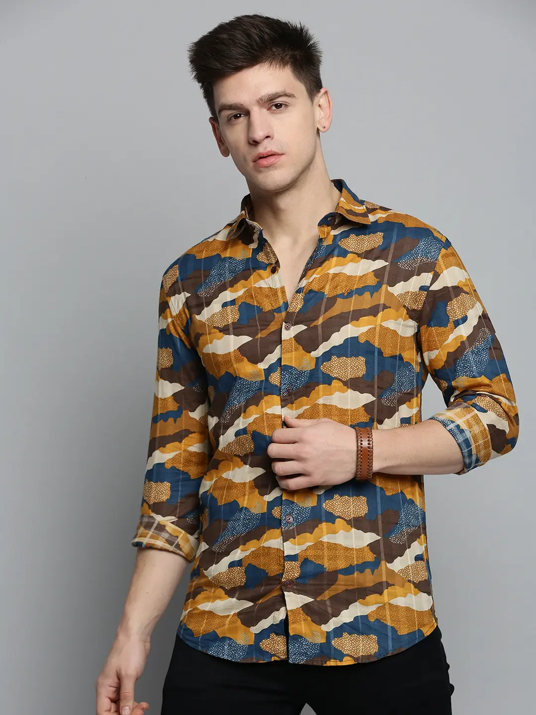 SHOWOFF Men's Spread Collar Multi Printed Shirt