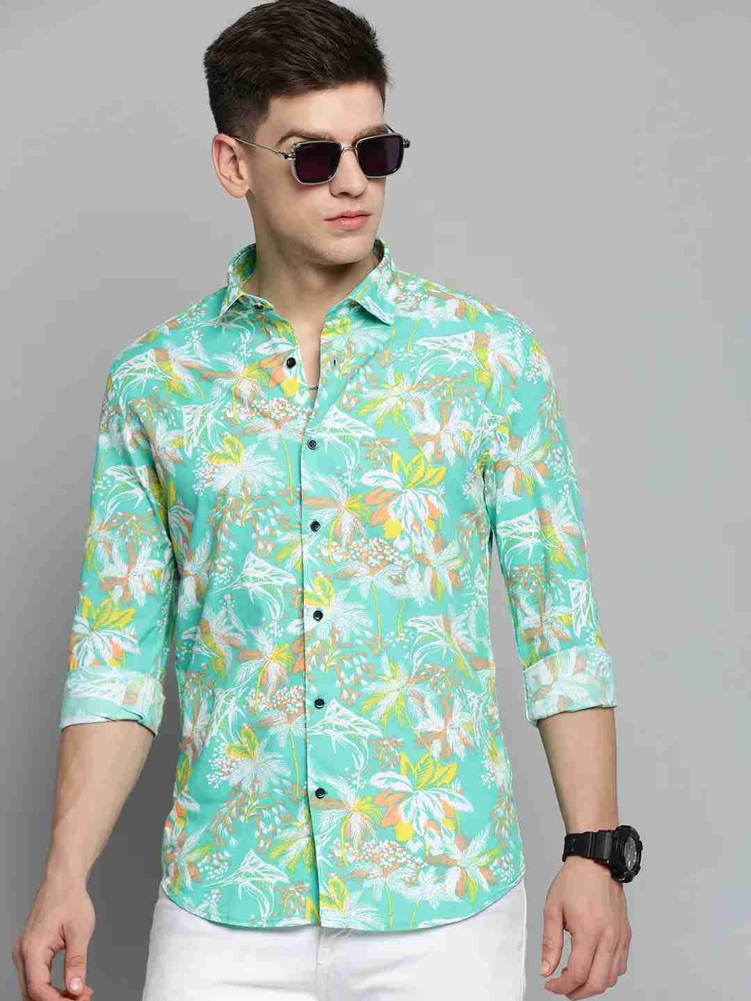 SHOWOFF Men's Spread Collar Green Printed Shirt