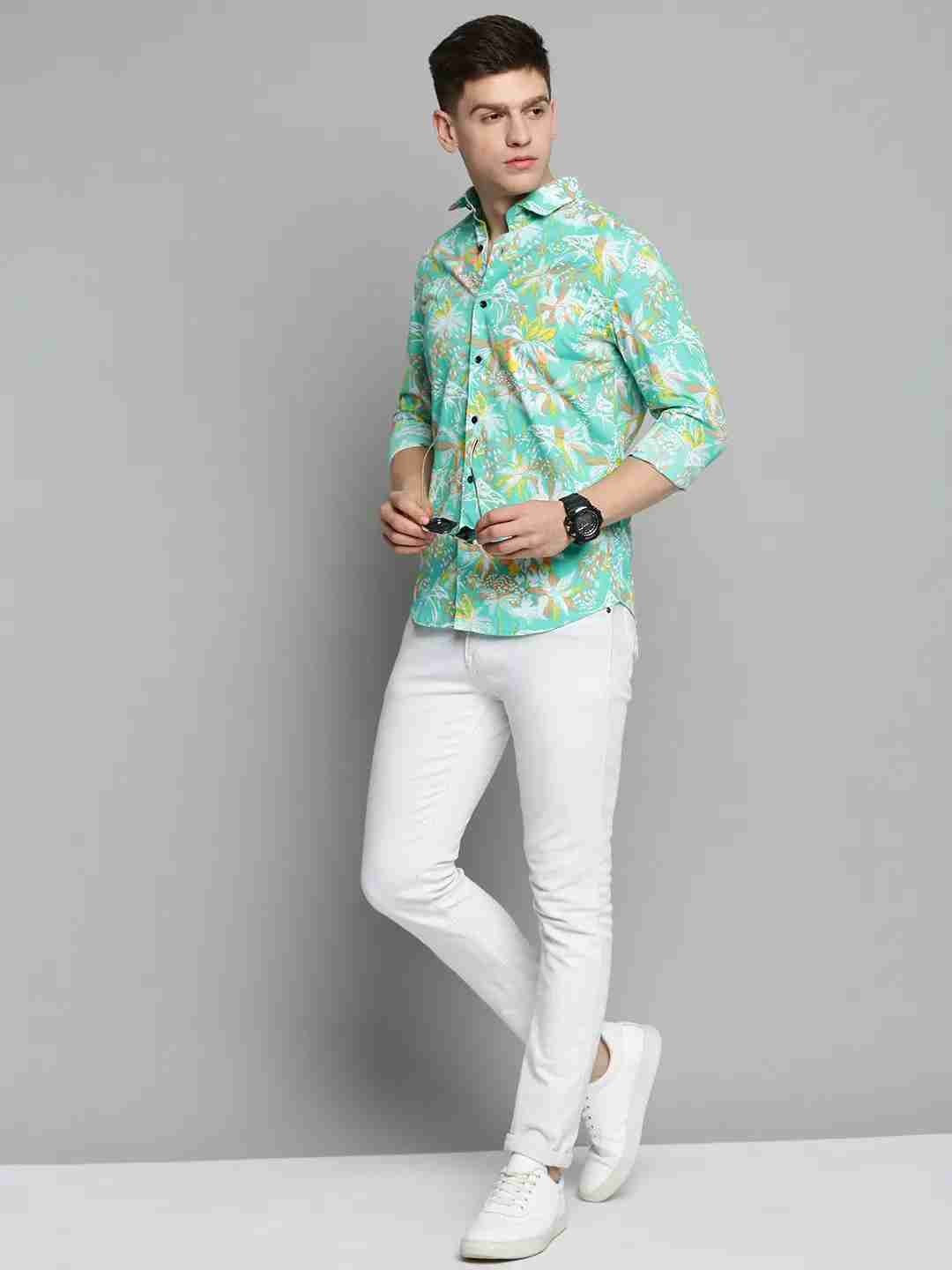 SHOWOFF Men's Spread Collar Green Printed Shirt
