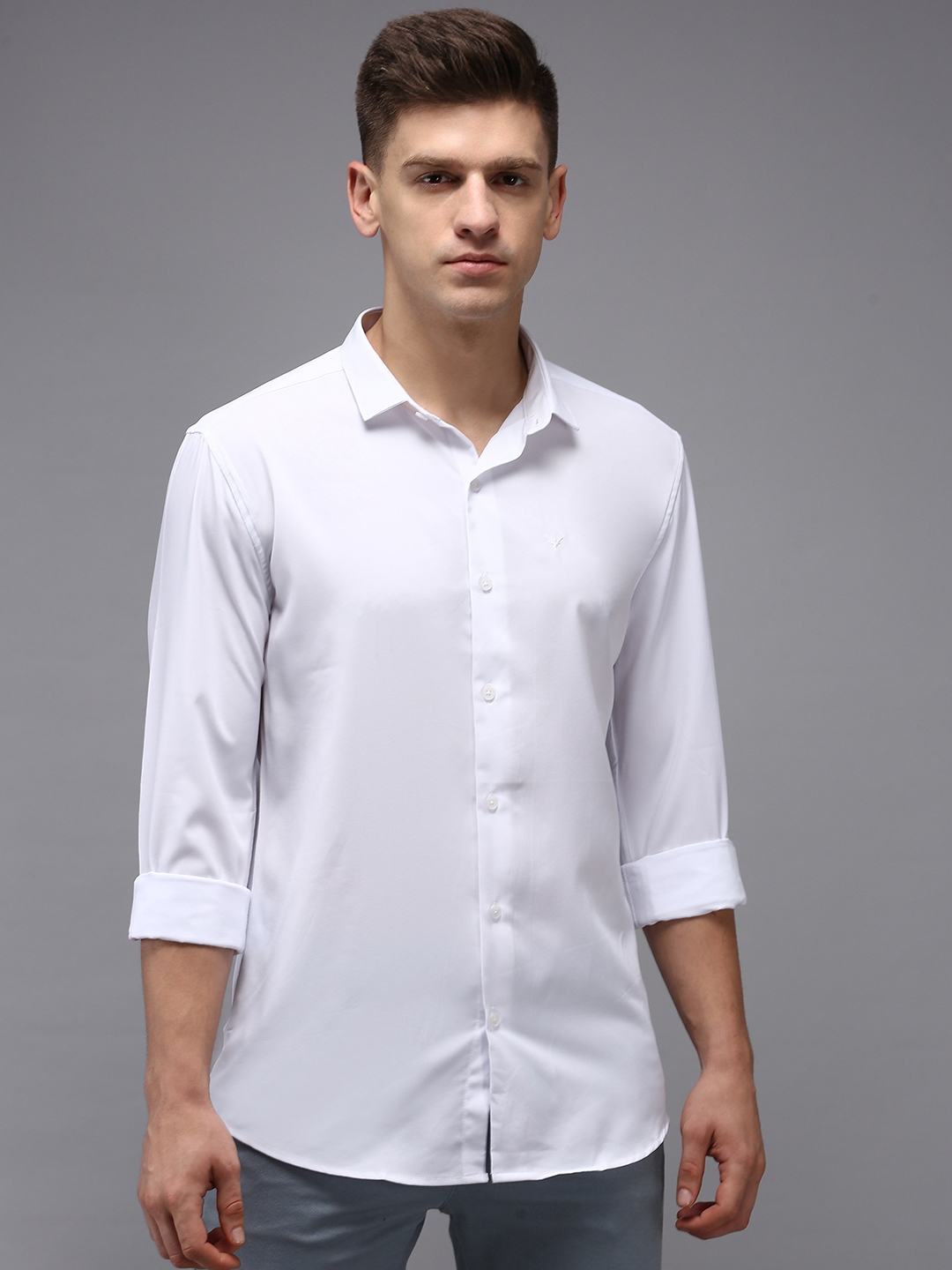 SHOWOFF Men White Solid Spread Collar Full Sleeves Casual Shirt