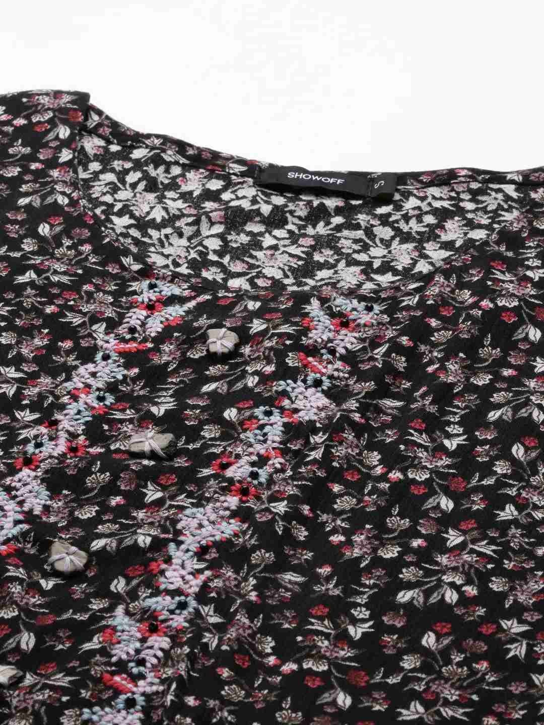 Women's Black Viscose Rayon Printed Comfort Fit Kurtas