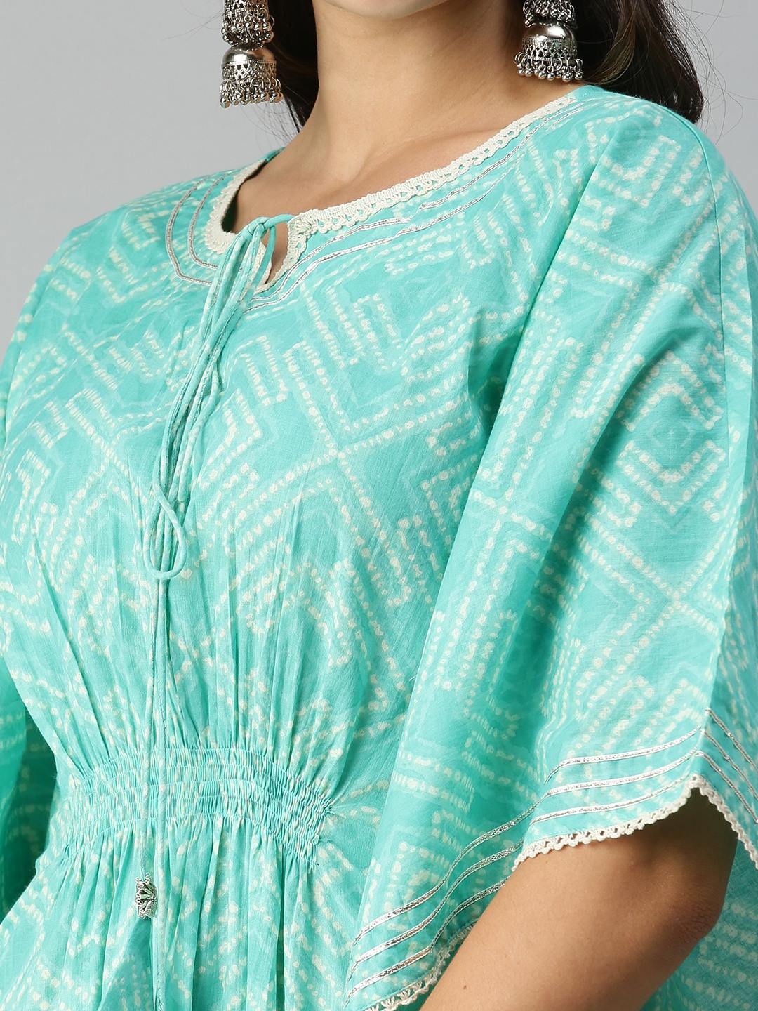 Women's Blue Cotton Blend Geometrical Comfort Fit Kurta Sets
