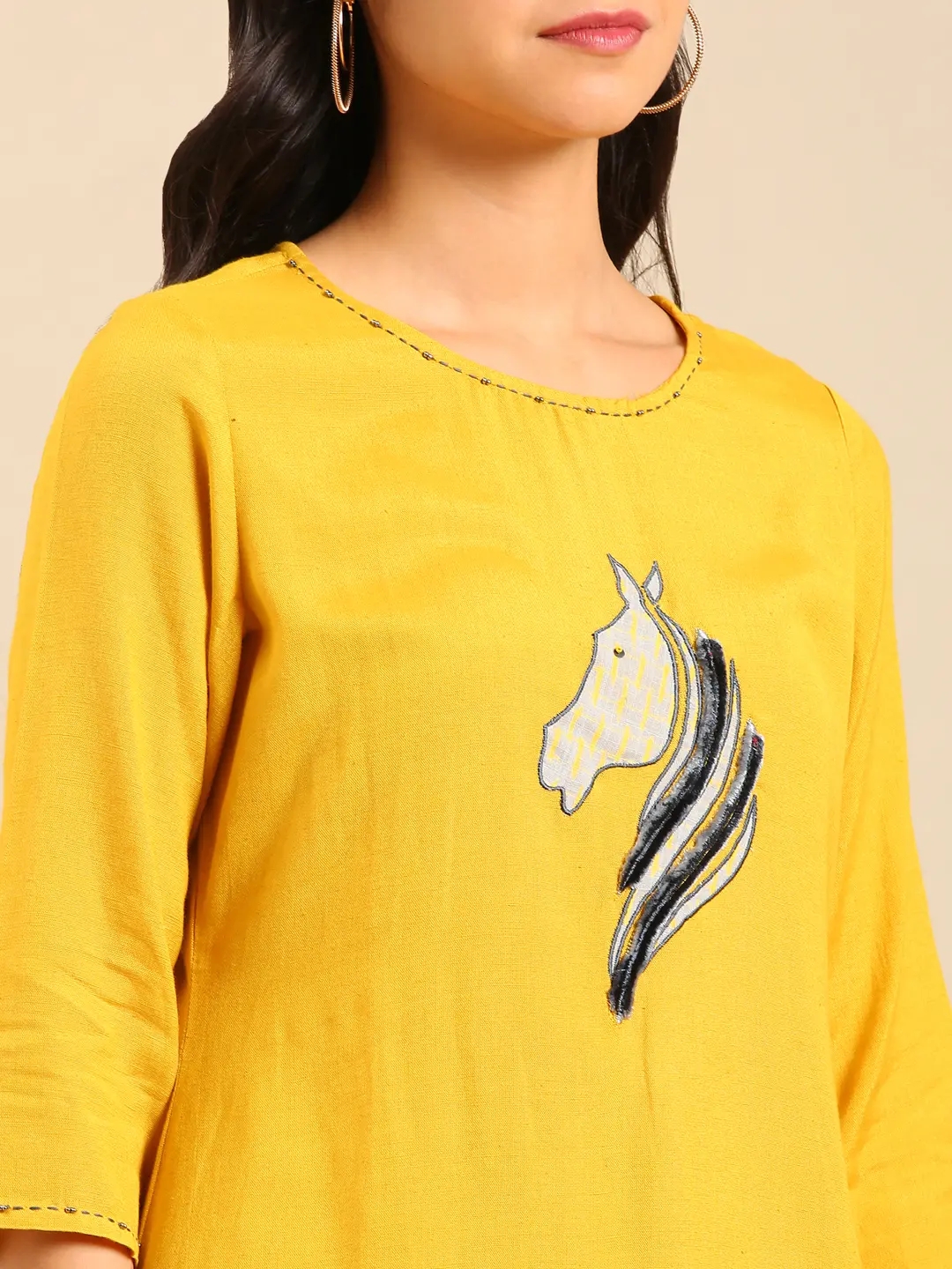 Women's Yellow Cotton Blend Solid Comfort Fit Kurta Sets